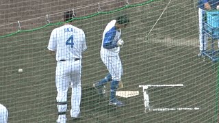 小柄ながらロングティーで何度も柵越えを見せる田中幹也！ガッツポーズをする場面も (2023/02/09)