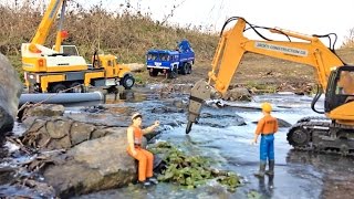 BRUDER TRUCKS + Bruder EXCAVATORS 🚑 Ice River Recovery by RC World MAN 6x6 THE BEAST