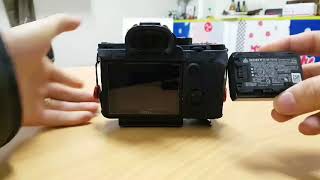 SONY A7R3 vs A7R2 battery(FZ100 vs FW50) 비교