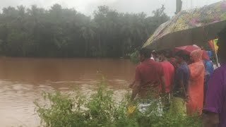 ചോരാതെ പെയ്യുന്ന മഴയിൽ പലയിടങ്ങളിലും വെള്ളംകയറി