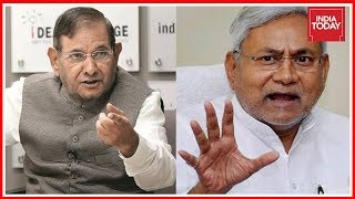 Split In JD(U) : Sharad Yadav To Be removed As RS Party Head