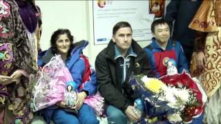 Expedition 33 Crew Receives a Warm Welcome in Kazakhstan and Russia