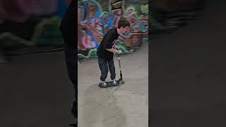 4 seasons skatepark new rail setup #scooter #like #subscribe #skatepark #yourubeshorts #youtube