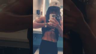 Still trying to get Teyana Taylor abs 🤭😩 #workout #abs