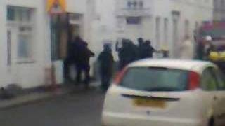 armed police hostage situation babbacombe road