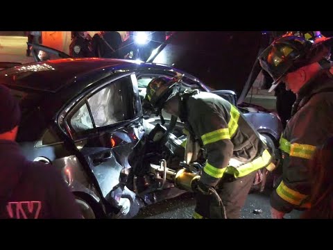 Dramatic FDNY Extrication, Female Trapped, 2-Car Crash / Lower East ...