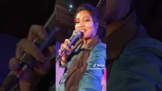 Bashi Madhubhashini/ භාෂි මධුභාෂිණී/ Pama wela ho/ පමා වෙලා හෝ  (live performance )