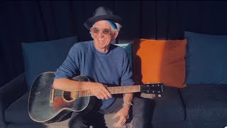 Keith Richards Plays Guitar & Laughs (July 2023 Rehearsal)