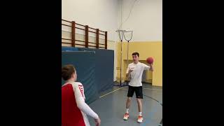 Coordination avec ballon 9 pour des jeunes en handball par le coach Philipp I handball