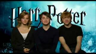 Daniel Radcliffe, Emma watson \u0026 Rupert hablando español