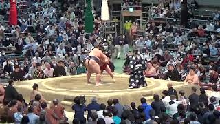 十両五枚目　炎鵬　VS　十両三枚目　逸ノ城　2023年3月25日（土）大相撲春場所②