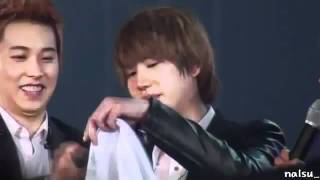 [111120] Kyuhyun's aegyo @ Super Show 4 Seoul Ending