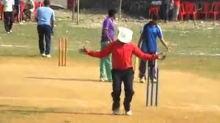 Indian Billy Bowden Funny Video | Umpire Funny Moments in Cricket