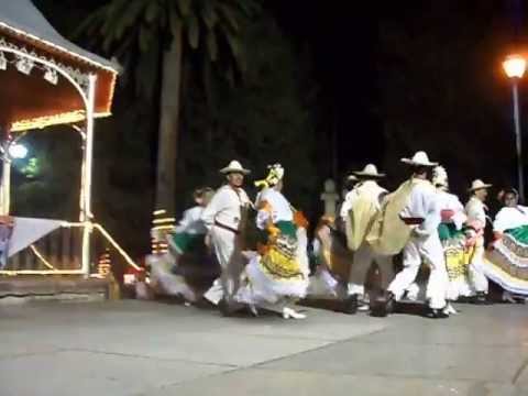 Bailes Del Rebozo - YouTube