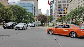 UNIVERSITY AVE WALK TORONTO CANADA -AUG 25/23  CANADA