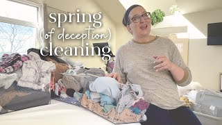HOW I DECLUTTER MY CLOSET (WHEN I HAVE TOO MUCH STUFF)