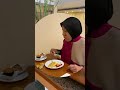 Aqilla dan Mbak Kunyit Makan Pagi Di Hotel Pakai Baju Turun Naik 😄 #Shorts Aqilla's Diary