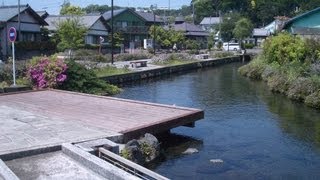 泉の郷湧水公園の風景（2013年5月4日撮影）静岡県富士市比奈