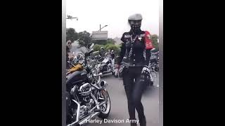 Harley Davidson Army Lady (Beijing China) 哈雷戴维森陆军美女(北京中国)