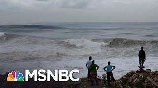 Hurricane Matthew Slams Into Haiti, Florida Under Advisory | MSNBC