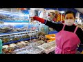 Noryangjin Fish Market - Adventures in South Korea