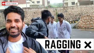 Interaction with juniors in Medical College || No Ragging ❌  || mbbs Internship || #medico #doctor