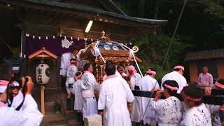 1776館山市青柳区日枝神社の神輿120周年記念渡御・豪華絢爛の神輿が渡御を終え夕暮れに宮入り　H29ayg02b