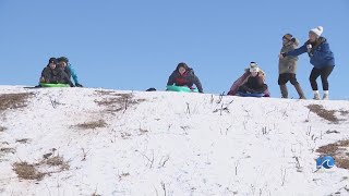 Virginia Beach kids still enjoy lingering snow