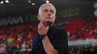 I emocionuar, Jose Mourinho zbret në Air Albania | ABC News Albania