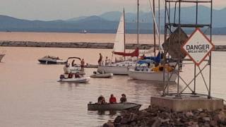 Twiddle-daydream farmer at tumble down on the waterfront in burlington vermont