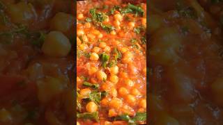 Tomato Braised Chickpeas #vegan