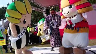 【ゆるキャラグランプリ2015】ゆるキャラ大相撲 ざまりん VS ころう君