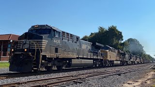 NS 4435 leads a massive NS 153 in Belmont with lots of power! 9-15-2022