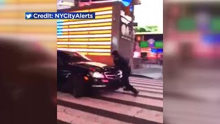 Driver strikes NYPD officer in Times Square
