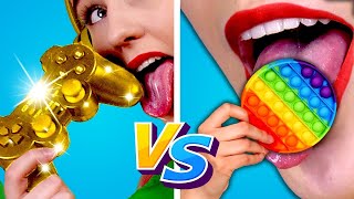 Bad Rich vs Good Poor Girl | Popular Student vs Nerd Gamer by Crafty Panda School