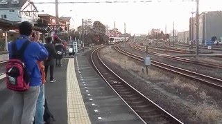 E257系0番台快速成田山初詣青梅号成田駅3番線入線