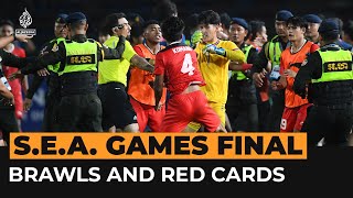 Tawuran dan Kartu Merah di Final Sepak Bola SEA Games yang Kisruh | Umpan Berita Al Jazeera