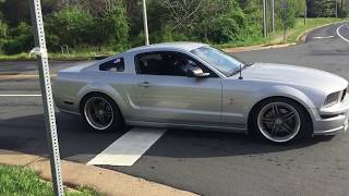 2006 S197 Mustang GT Straight piped (extremely loud)