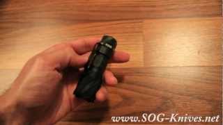 SOG Dark Energy LED Flashlight DE-01 - Video Demo