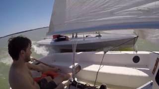 Sailing a Chrysler Mutineer in 12 knots