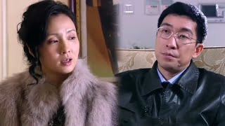 Woman becomes wealthy after divorce, worth millions so her ex-husband can’t afford her!