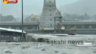 Tirumala Tirupati Temple Heavy Flood Water ...