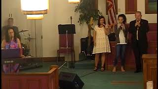 Dayspring FWC - Blessed Be The Name/We've Got a Right To Praise Him