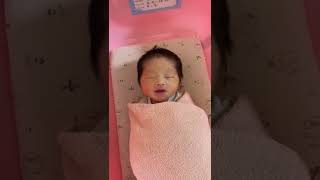 剛出生第二天的小寶貝 #shorts #baby #cutebaby #可愛寶寶 #寶寶成長日記 #寶寶