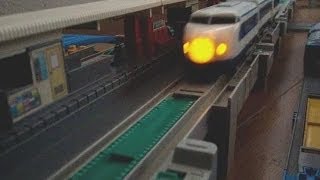 プラレール Plarail ライト付き0系新幹線と東京駅セット応用レイアウト