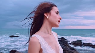 Idaira Siles - Naive (Official video)