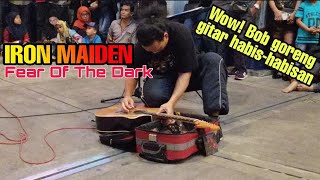 Rock habis! Goreng gitar sambil baring. Tapi Adik Alisya sempoi jee.