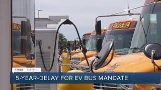 NY Lawmakers delay deadline for school districts to convert to electric bus fleets