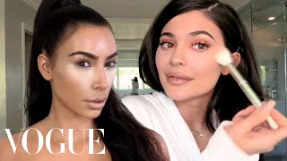 The Kardashian-Jenner Sisters' Best Beauty Secrets, From Baking to Lip Liner | Beauty Secrets
