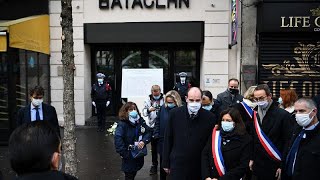 Francia rinde homenaje a las víctimas de los atentados de París